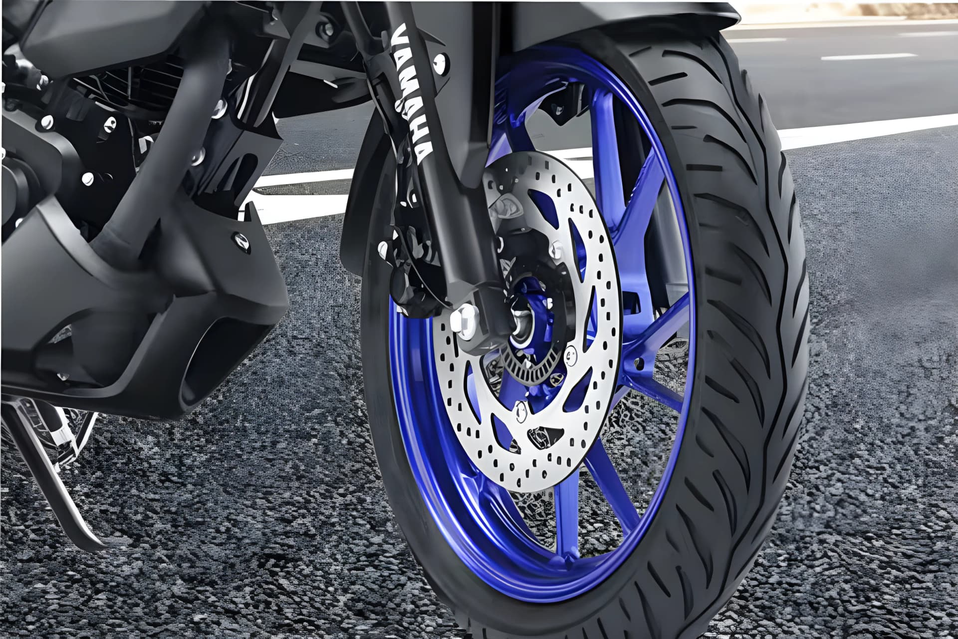 Yamaha FZ S FI Ver 4 Front Wheel View