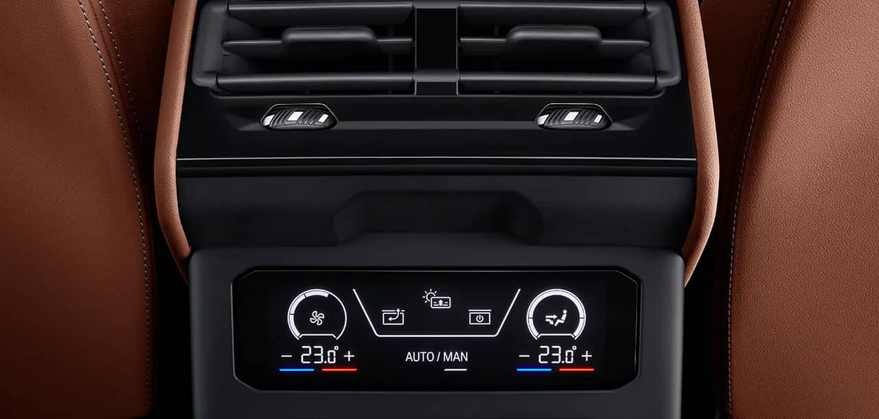 Automatic Air Conditioning With 4-Zone Control